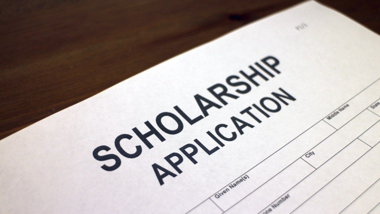 School.Accommodations.Scholarships_for_ADHD_and_LD_students.Blog_.ADHD_news_feed.19_8462.scholarship_application.ts_485541077-1